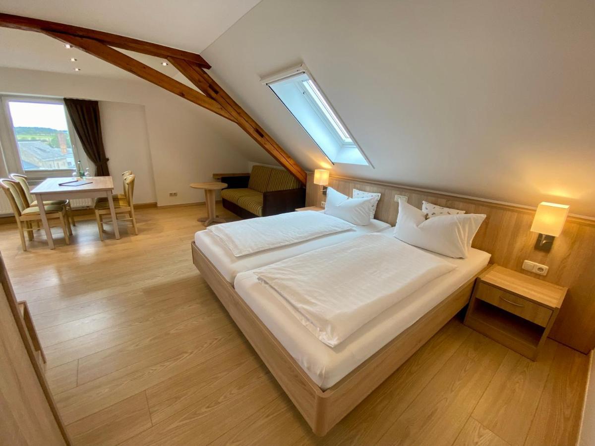 Gasthof Drei Schwanen Langenwetzendorf Kültér fotó